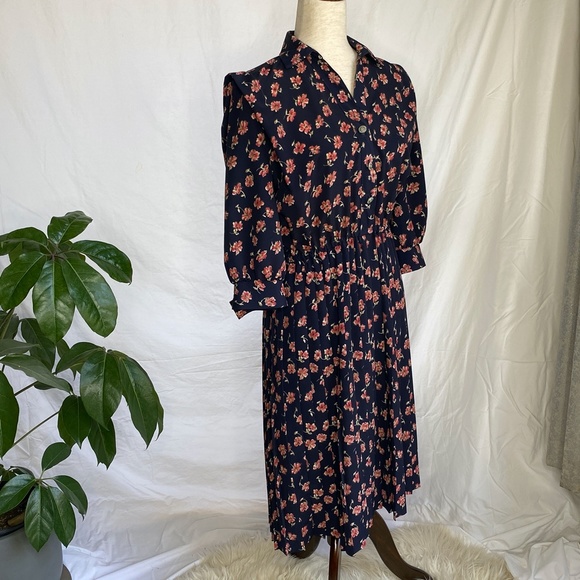 Vintage 3/4 Sleeve Midi Dress w/ Elastic Waist - Picture 10 of 10